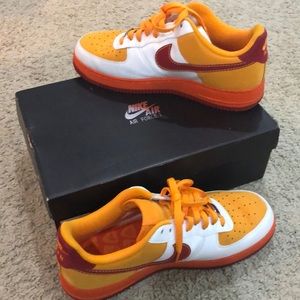 Nike Air Force 1  supreme max air